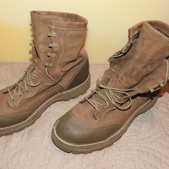 Brand new Wellco boots. Worn 2 times. main image 6